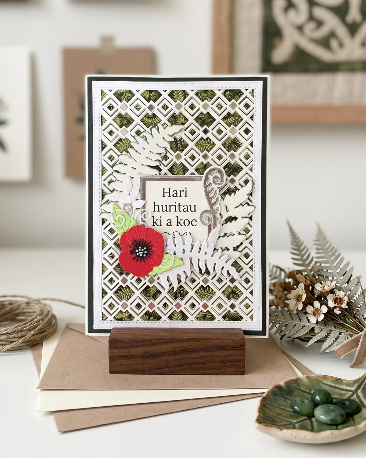 Luxury handmade Te Reo Māori birthday card — Hari Huritau ki a koe, made in New Zealand by Del Cards